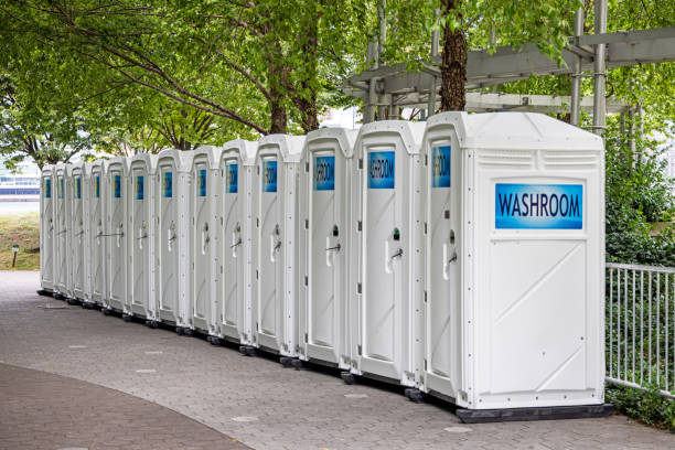 Portable Toilet Options We Offer in St John, KS